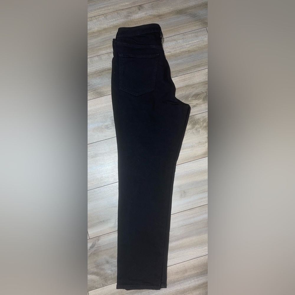 Old Navy Black Straight Fit Jeans - Picture 3 of 7